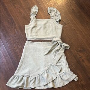 Pink Lily Sage Ruffle Two-Piece Set size small